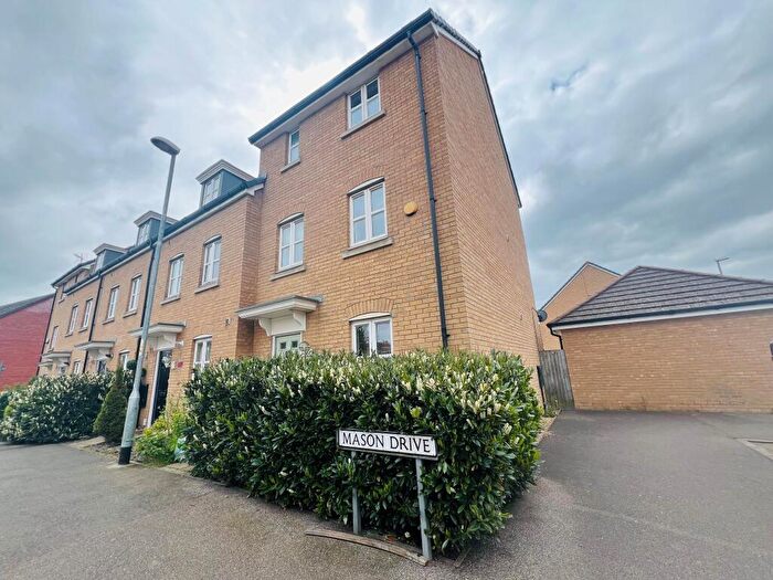 3 Bedroom House To Rent In Mason Drive, Stamford, PE9