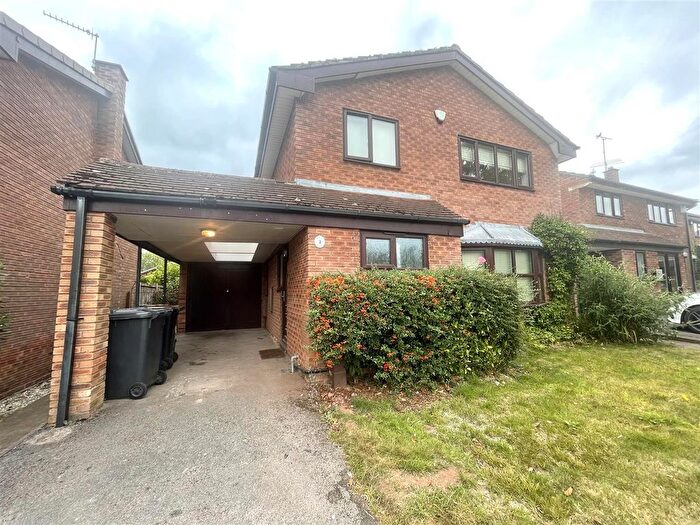 4 Bedroom Property To Rent In Long Meadow, Westbury Park, Newcastle Under Lyme, ST5