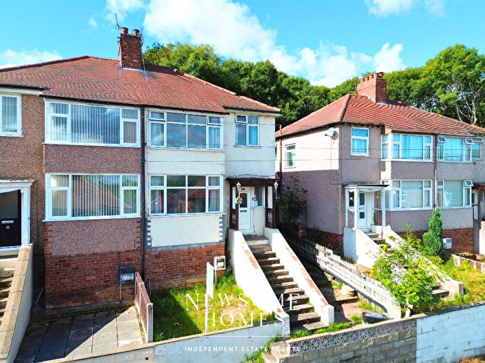 3 Bedroom Semi-Detached House For Sale In Glan Y Don, Greenfield, CH8