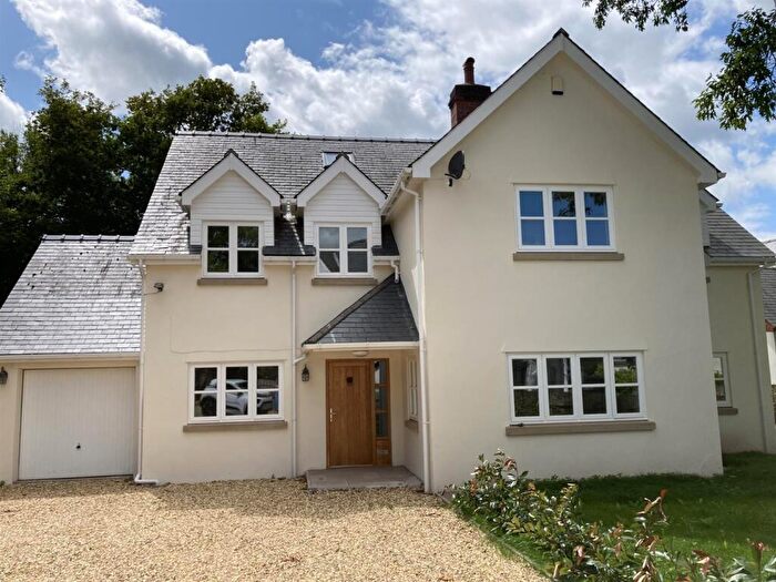 5 Bedroom House To Rent In Village Road, Llantrisant, Usk, NP15
