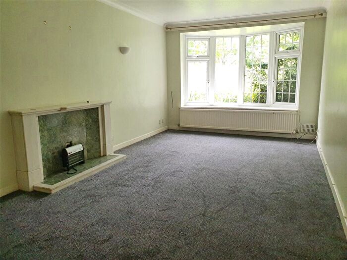 2 Bedroom Apartment To Rent In Minster Court, Mansfield Road, Mapperley Park, Nottingham, NG5