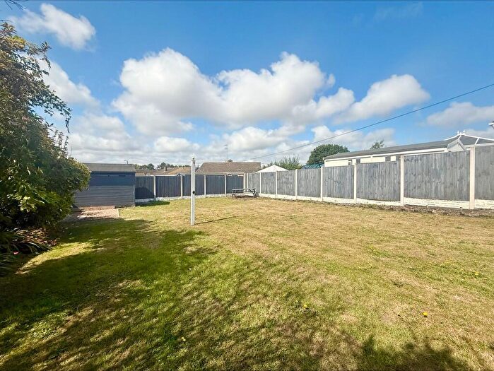 3 Bedroom Detached Bungalow For Sale In Grange Road, Caister-on-sea, NR30