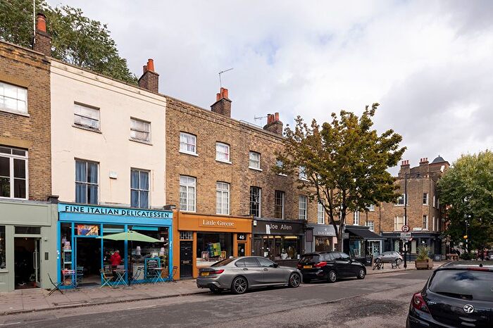 1 Bedroom Flat For Sale In Cross Street, Islington, N1