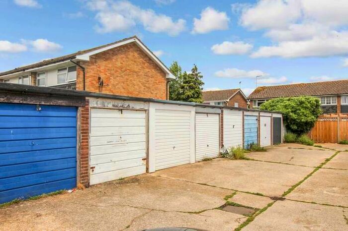 Garage / Parking To Rent In The Croft, Bognor Regis, PO21