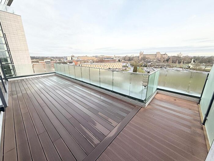 1 Bedroom Apartment To Rent In River Facing Apartment @ Avonside House, Fletton Quays, Peterborough, PE2