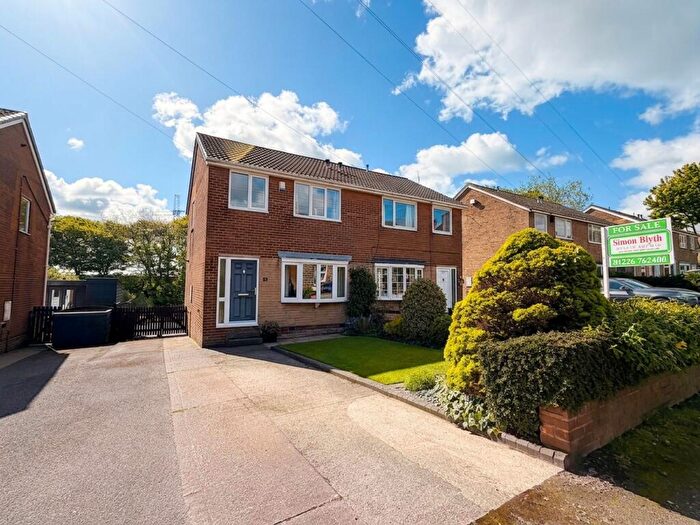 3 Bedroom Semi-Detached House For Sale In Knowles Street, Penistone, S36