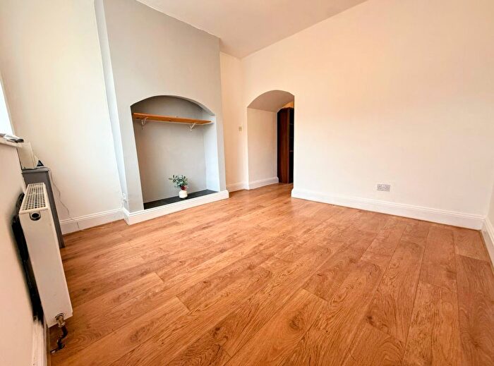 2 Bedroom Terraced House To Rent In Cemetery Road, Normanton, WF6