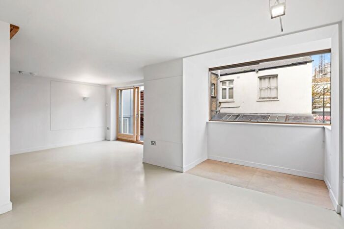 Studio To Rent In Minerva Street, London, E2