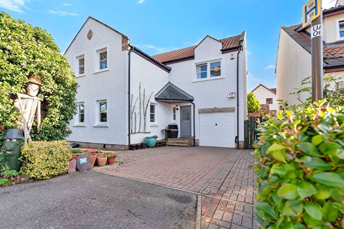 4 Bedroom Detached House For Sale In Bielside Gardens, Dunbar, EH42