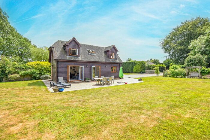 2 Bedroom Detached House For Sale In Stalisfield Church Road, Charing, TN27