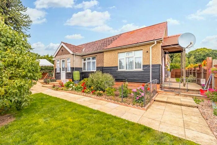 4 Bedroom Bungalow For Sale In Skegness Road, Partney, Spilsby, PE23