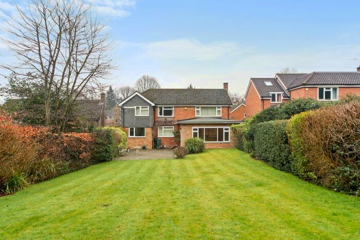 4 Bedroom Detached House To Rent In Deepdale, Wimbledon, SW19