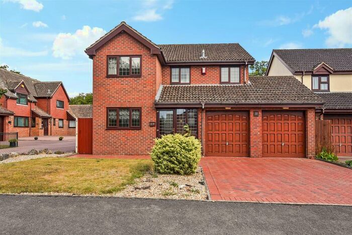 4 Bedroom Detached House To Rent In Lillywhite Crescent, Andover, SP10