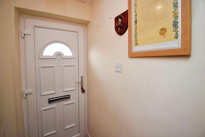 2 Bedroom Detached Bungalow For Sale In Moseley Road, Spital, CH63