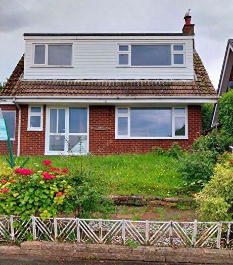 3 Bedroom Detached House For Sale In Tan Benarth, Conwy, LL32