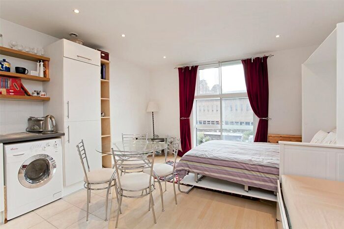 Studio To Rent In Warwick Building, Queenstown Road, London, SW11