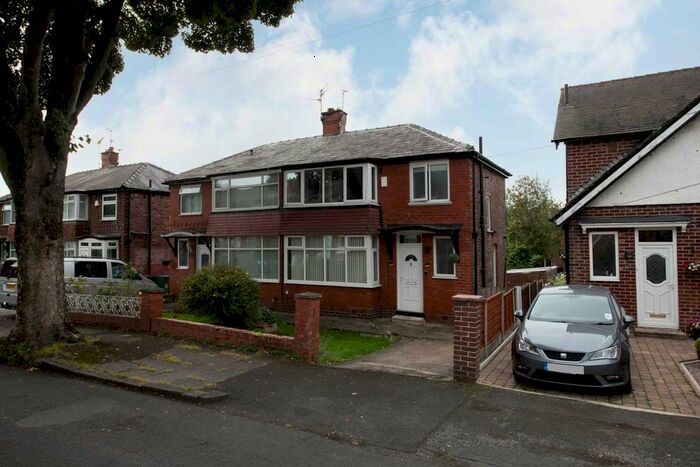 3 Bedroom Semi-Detached House To Rent In Merton Road, Prestwich, M25