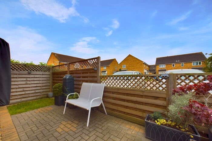 2 Bedroom House To Rent In Lincoln Crescent, Biggleswade, Bedfordshire, SG18