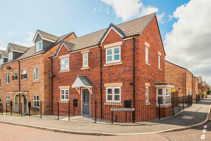 3 Bedroom Detached House To Rent In Rotherdale Court, Walkergate, Newcastle Upon Tyne, NE6