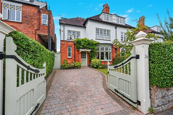 5 Bedroom Semi-Detached House For Sale In Clarendon Road, Edgbaston, Birmingham, B16