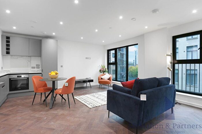 1 Bedroom Flat For Sale In Minories, London, EC3N