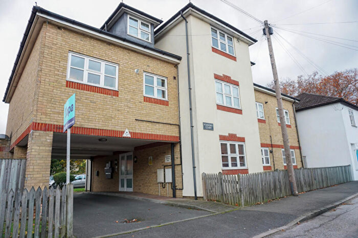 1 Bedroom Flat For Sale In William Street, Carshalton, SM5