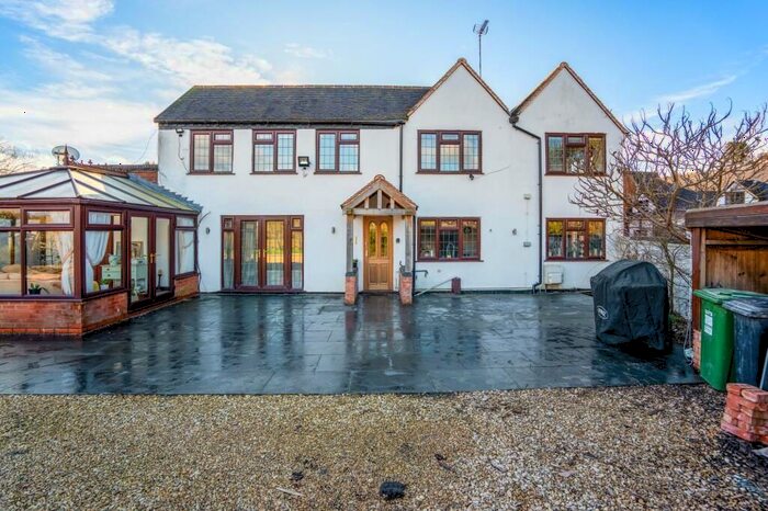 4 Bedroom Detached House For Sale In The Paddocks, Astwood Lane, Feckenham, Redditch, B96