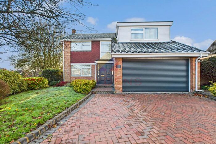 4 Bedroom Detached House For Sale In Marlow Way, Poets Corner, Colchester, CO3