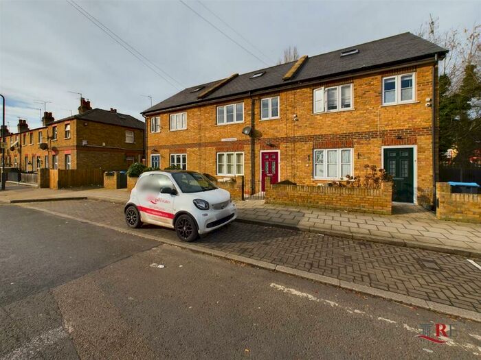 3 Bedroom Terraced House To Rent In Oakside Terrace, Quainton Street, London Obl, NW10