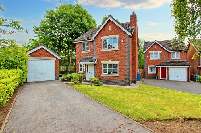 4 Bedroom Detached House To Rent In Stubbs Close, Salford, M7