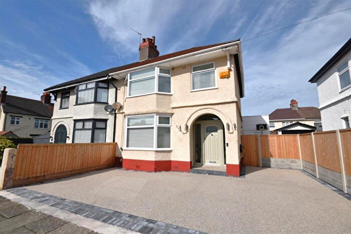 3 Bedroom Semi-Detached House For Sale In Everest Road, Birkenhead, CH42