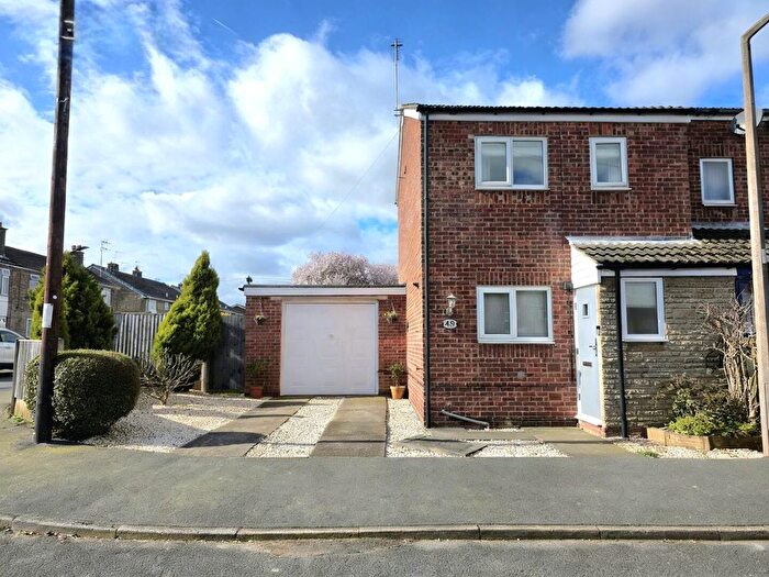 2 Bedroom Semi Detached House To Rent In Windermere Crescent, Kirk Sandall, Doncaster, DN3