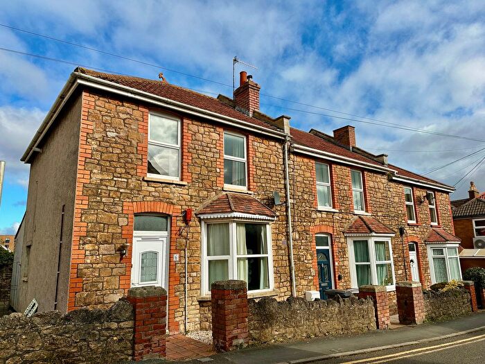 3 Bedroom Semi-Detached House To Rent In Roath Road, Portishead, BS20