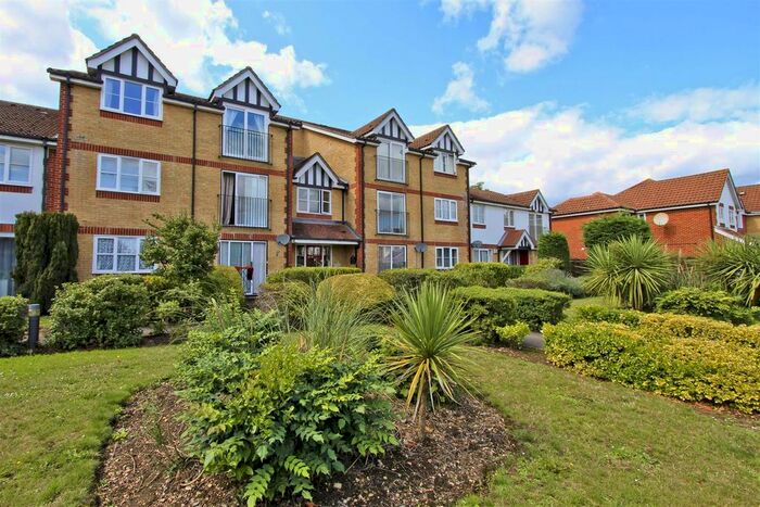 1 Bedroom Flat To Rent In Morse Close, Harefield, Uxbridge, UB9