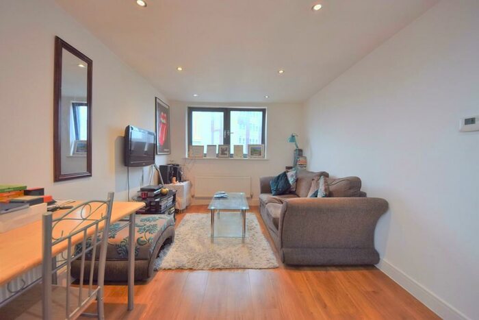 1 Bedroom Apartment To Rent In Invito House, Gants Hill, IG2