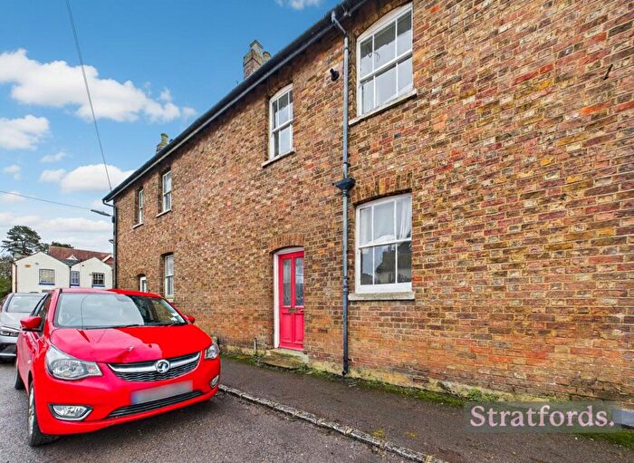 2 Bedroom Terraced House To Rent In Vicarage Road, Winslow, MK18