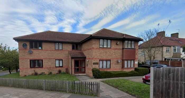 1 Bedroom Flat To Rent In New Road, London, SE2