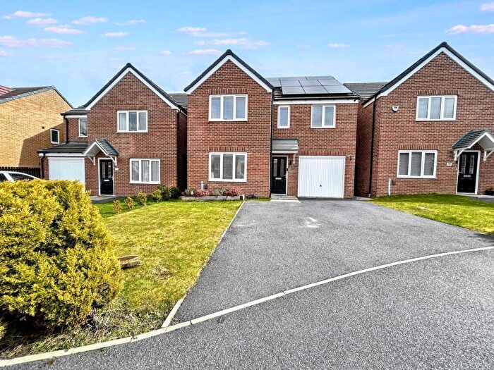 4 Bedroom Detached House For Sale In Somersby Gardens, St. Nicholas Manor, Cramlington, Northumberland, NE23
