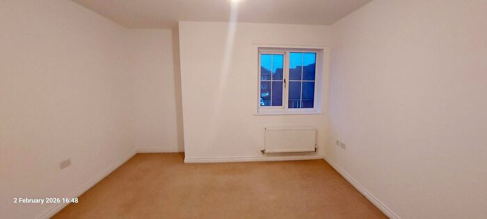 2 Bedroom Flat To Rent In Foundry Drive, Buckingham, MK18