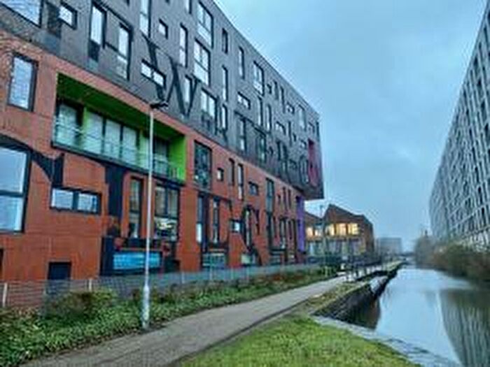 1 Bedroom Flat For Sale In Lampwick Lane, Manchester, M4
