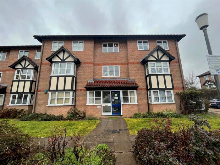 1 Bedroom Flat To Rent In Chadview Court, Chadwell Heath Lane, Chadwell Heath, RM6