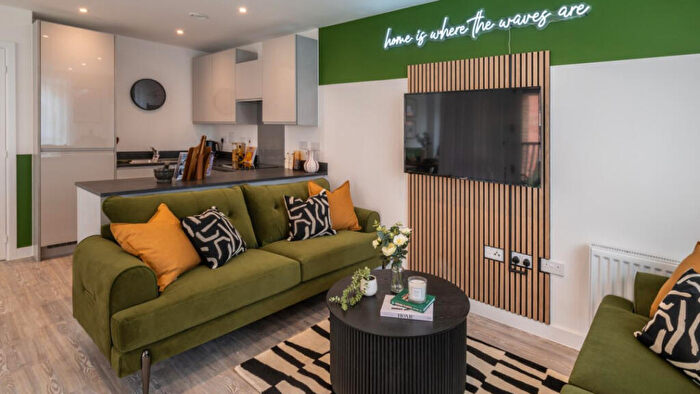 2 Bedroom Apartment For Sale In Lyon Close, Hove, Brighton, BN3