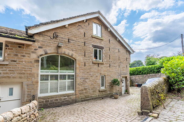4 Bedroom Barn For Sale In Dewsnap Barn, Dewsnap Lane, Mottram, SK14