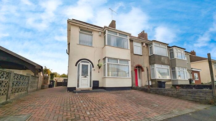 3 Bedroom End Of Terrace House For Sale In Mayfield Park, Fishponds, Bristol, BS16