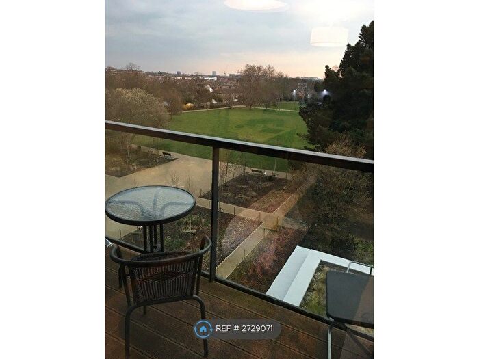 2 Bedroom Flat To Rent In Cranston Court, London, W12