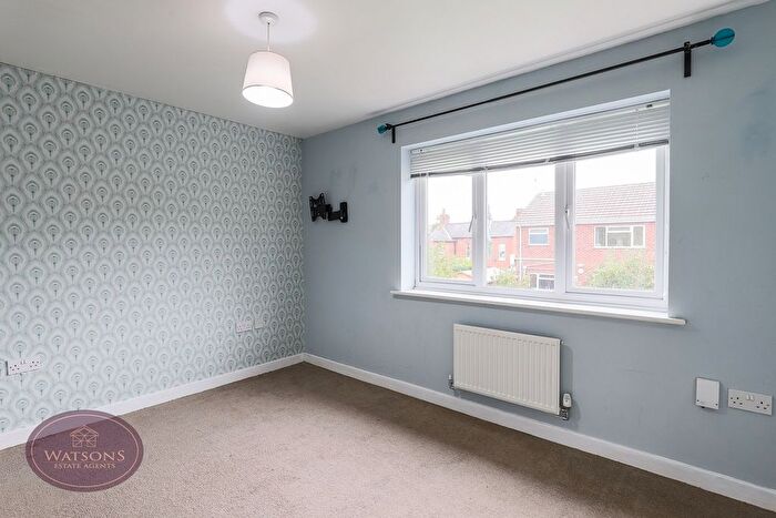3 Bedroom Semi-Detached House For Sale In Tyrian Street, Giltbrook, Nottingham, NG16