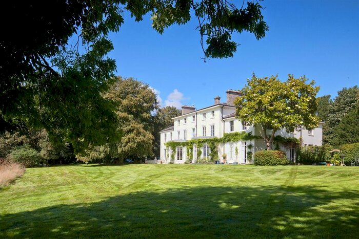 9 Bedroom Property For Sale In Chalkcroft Lane, Penton Mewsey, Andover, SP11