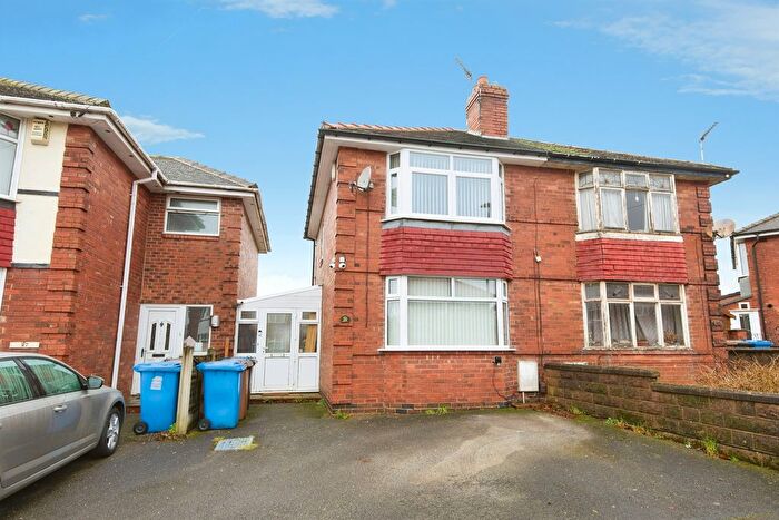 3 Bedroom Semi Detached House For Sale In St. Wystans Road, Derby, DE22