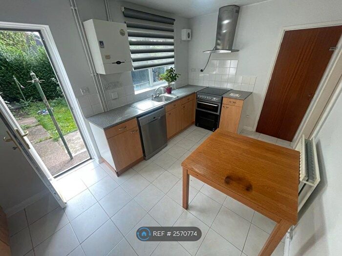 2 Bedroom Semi-Detached House To Rent In Warton Avenue, Nottingham, NG3