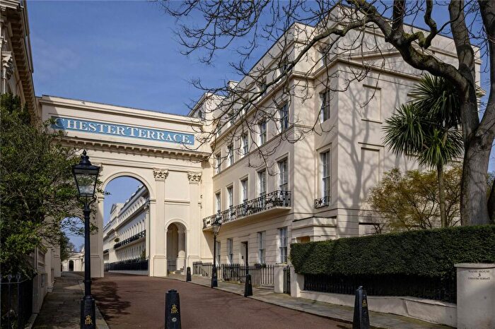 5 Bedroom End Of Terrace House For Sale In Chester Terrace, Regent's Park, London, NW1